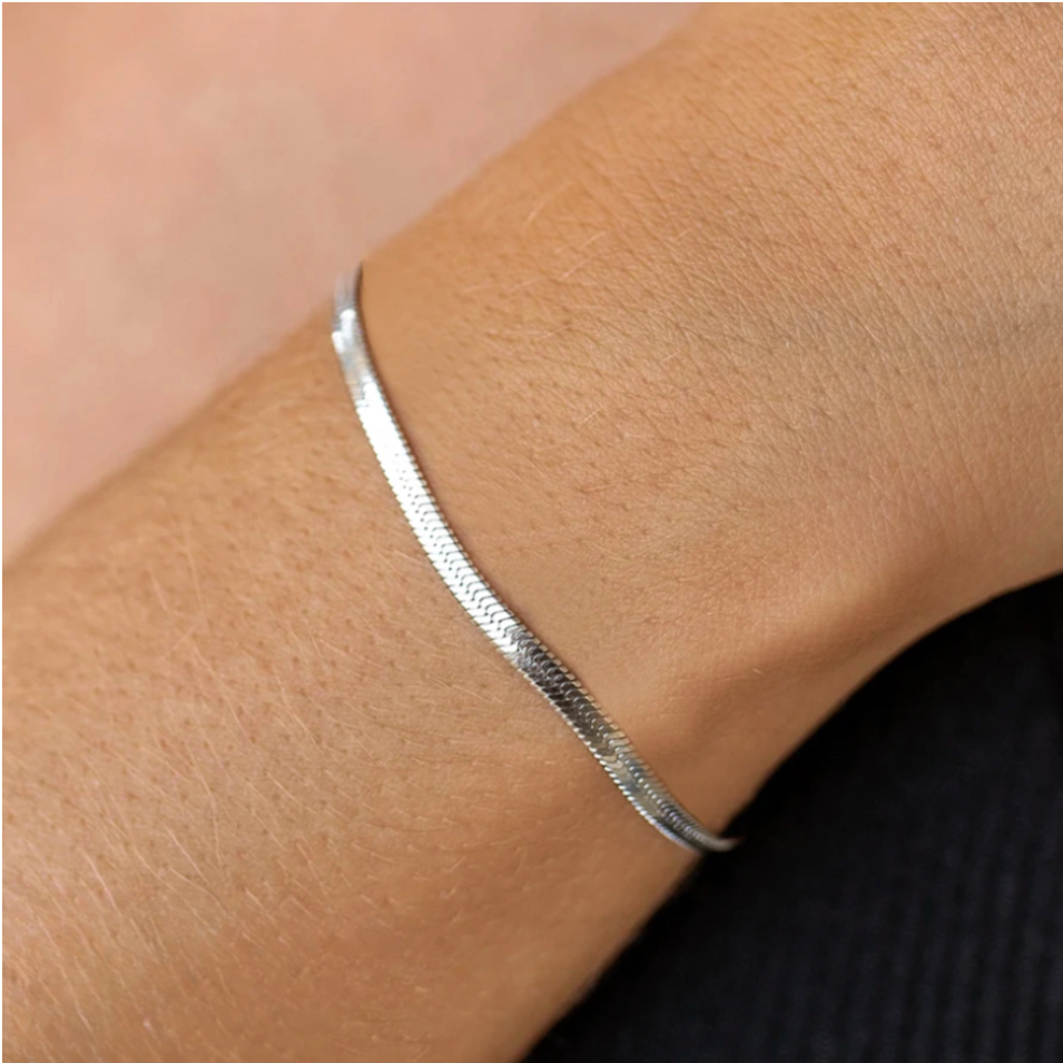 Dainty Herringbone Bracelet