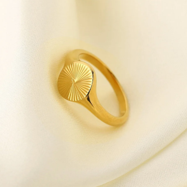 Signet Ring
